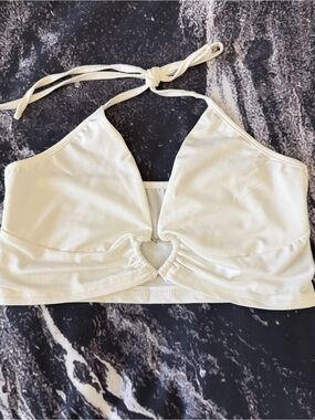 SHEIN Heart-Shaped Ring Detail Backless Crop Halter Top Size Small
